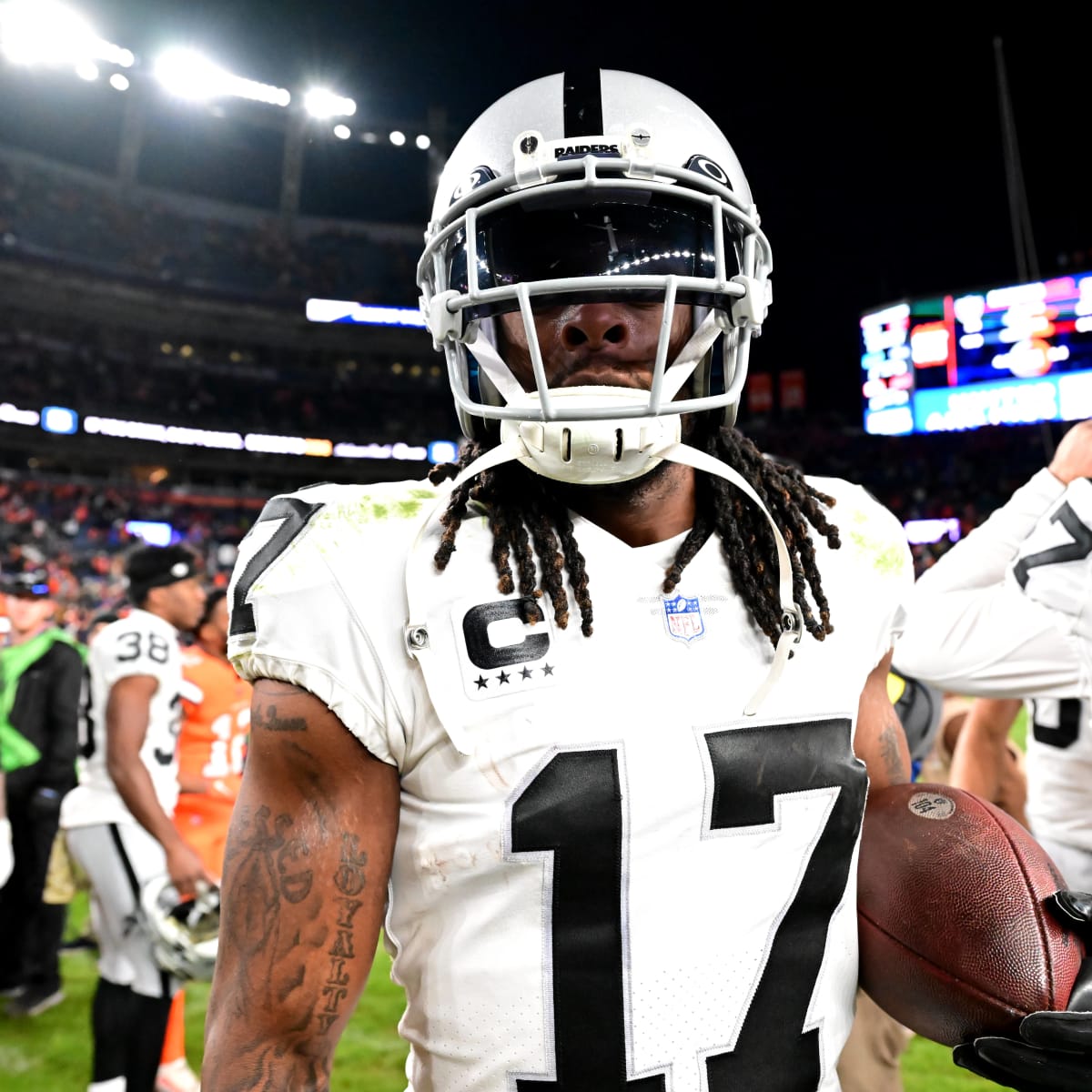 Raiders' Davante Adams: 'We got to be smarter,' amid near-loss vs Broncos