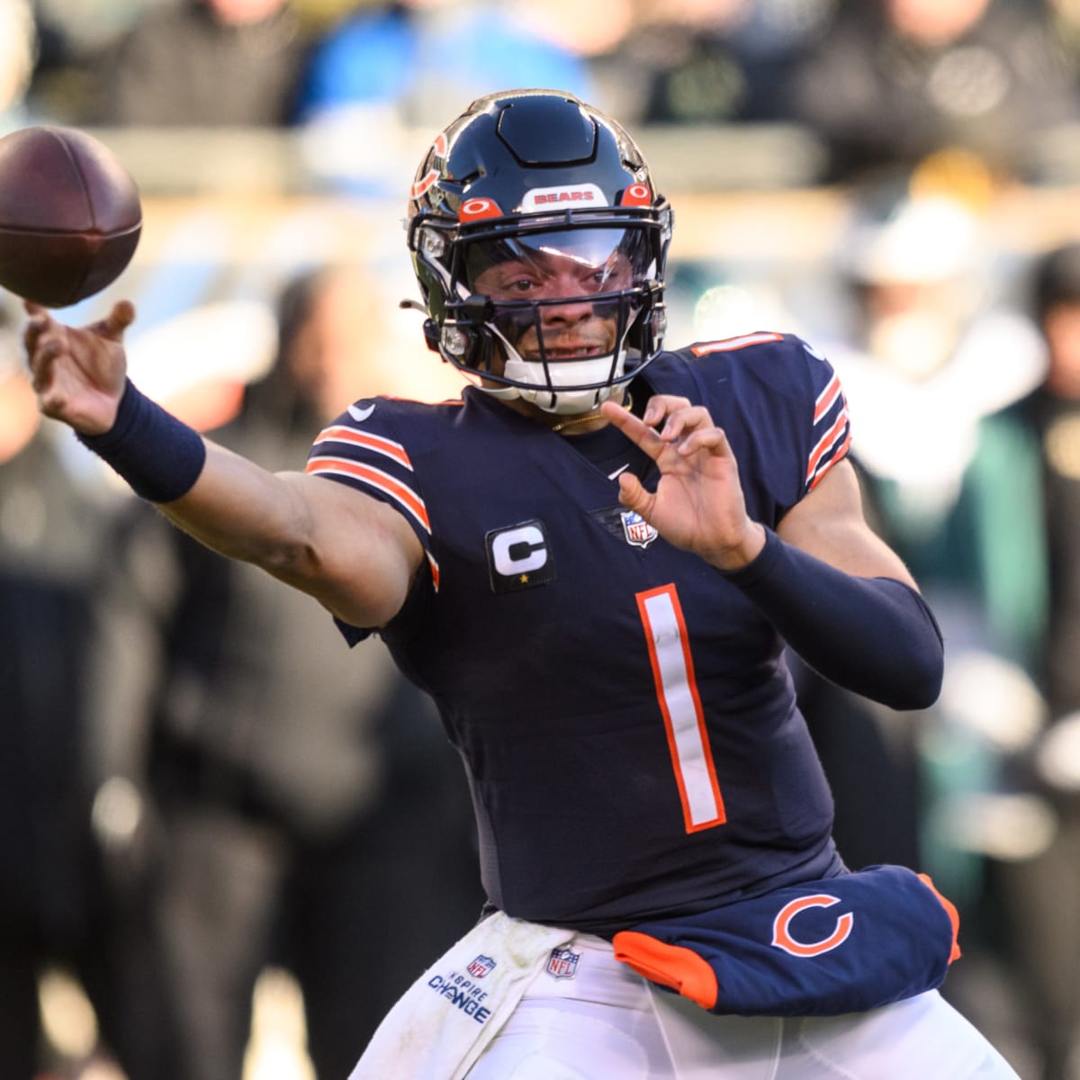 Planned Justin Fields runs gave Bears 'whole different element' - Chicago  Sun-Times