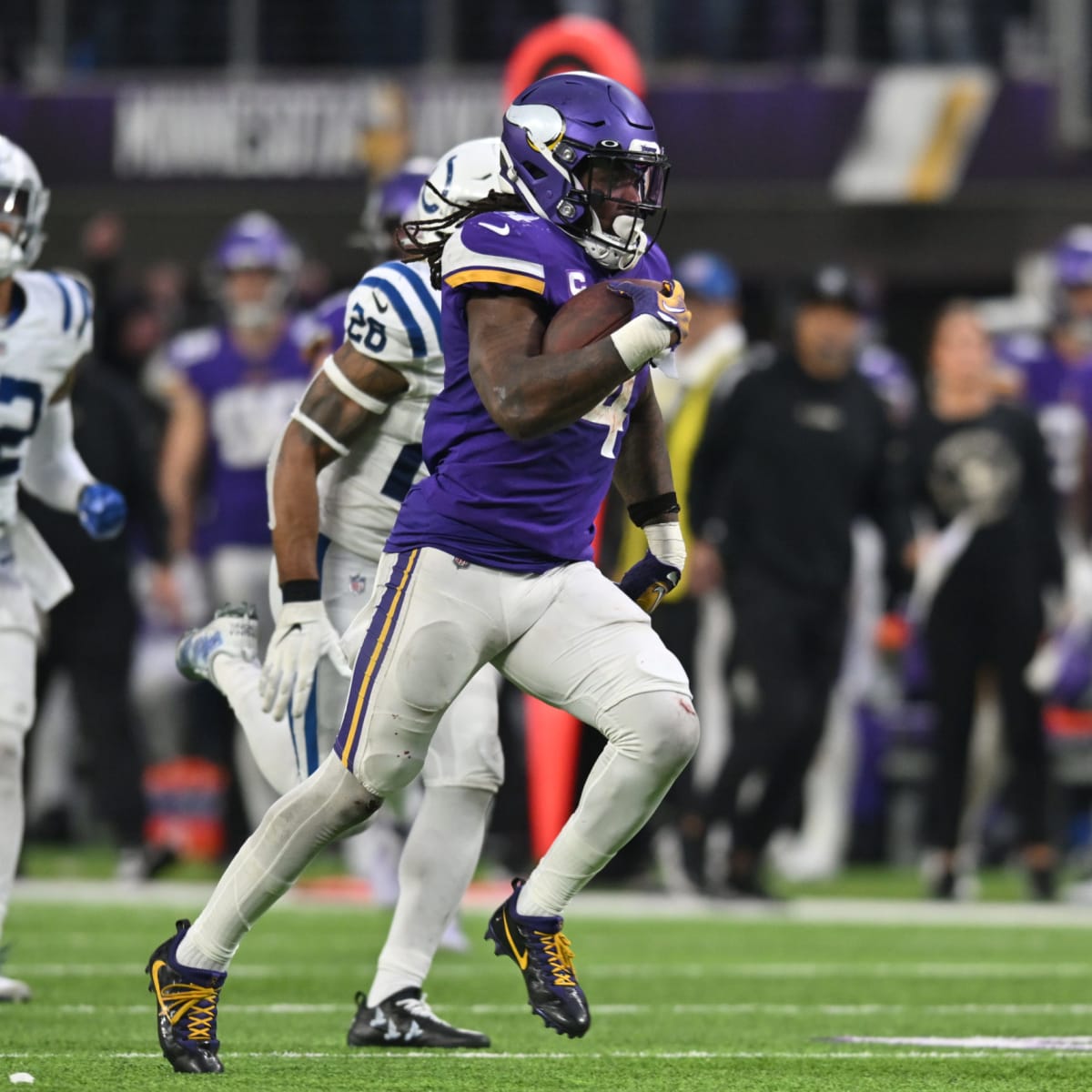 Minnesota Vikings on X: .@dalvincook now ranks 3rd in franchise history  for most career rushing yards behind @AdrianPeterson and @Robert26Smith.   / X