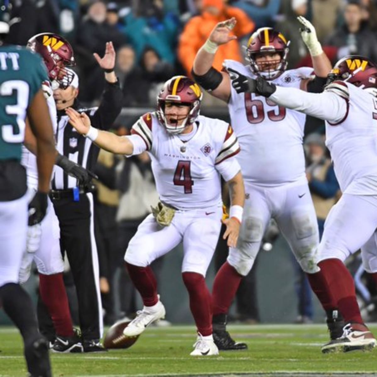 NFL on X: Taylor Heinicke hits @TheTerry_25 to tie the game before the  half! #WashingtonFootball 