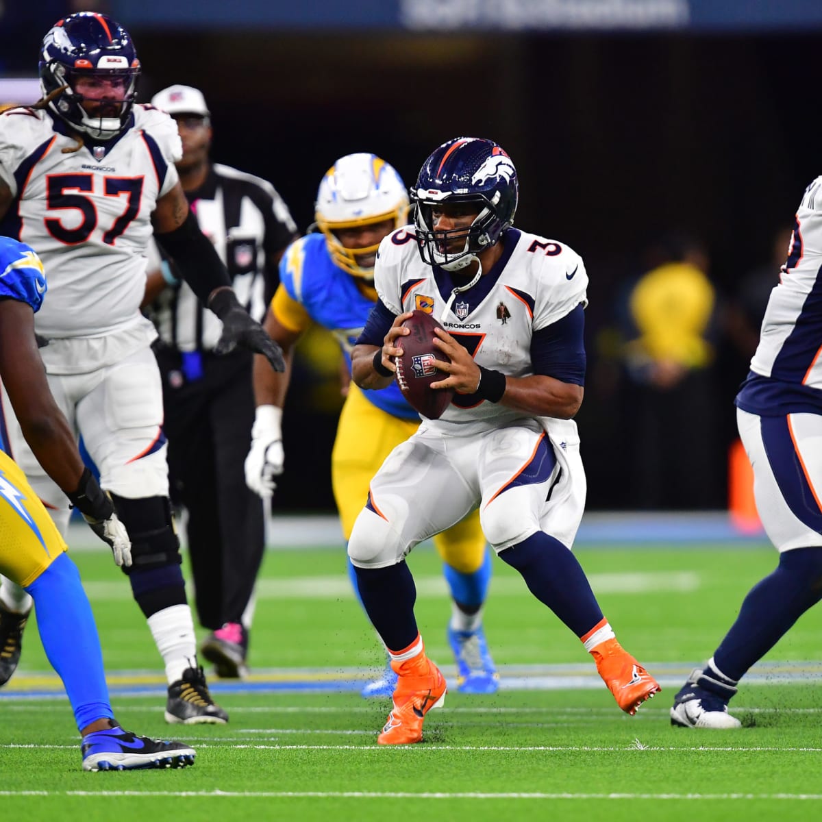 Russell Wilson, Broncos finish disappointing year on positive note