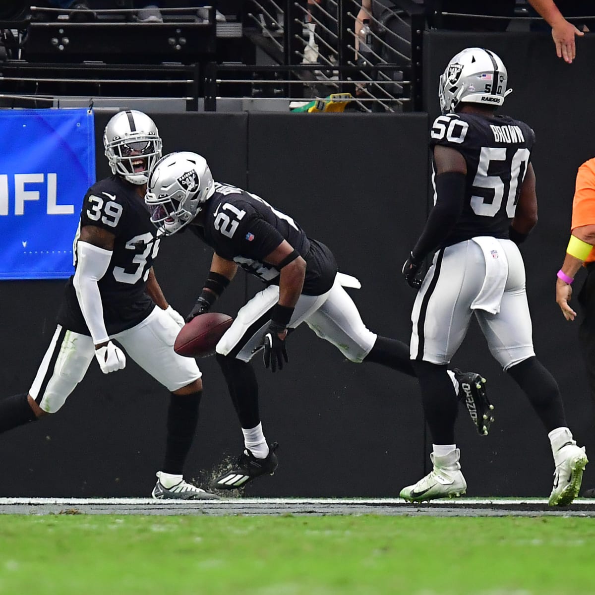 Las Vegas Raiders defensive end Malcolm Koonce (51) runs down