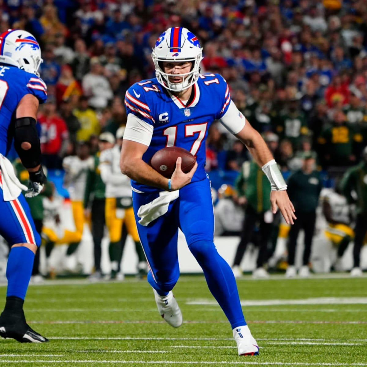 Bills slog through second half but beat neutered Packers, 27-17