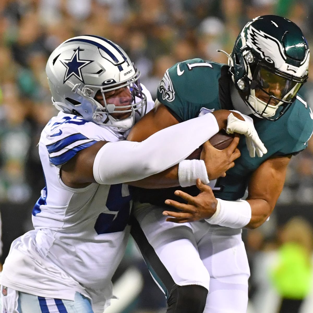 Dallas Cowboys: DeMarcus Lawrence needs to step up his game