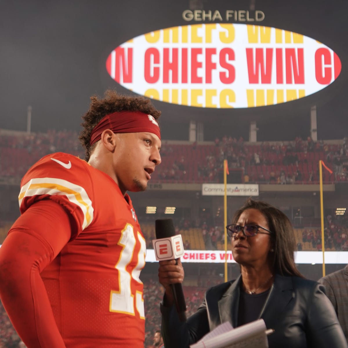 Everything goes right for Kansas City Chiefs in win over Raiders