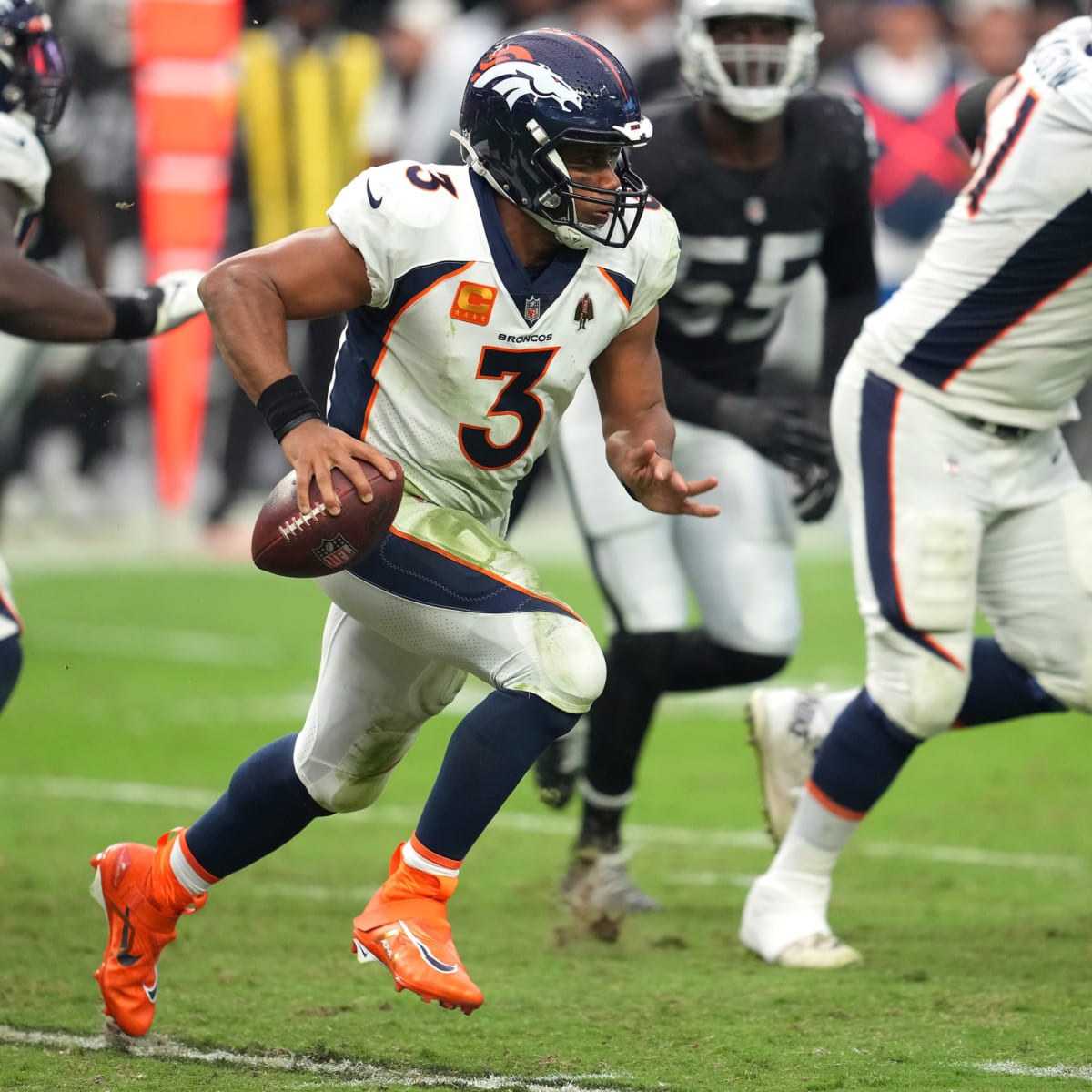 WATCH: Broncos WR Kendall Hinton catches TD pass vs. Cowboys