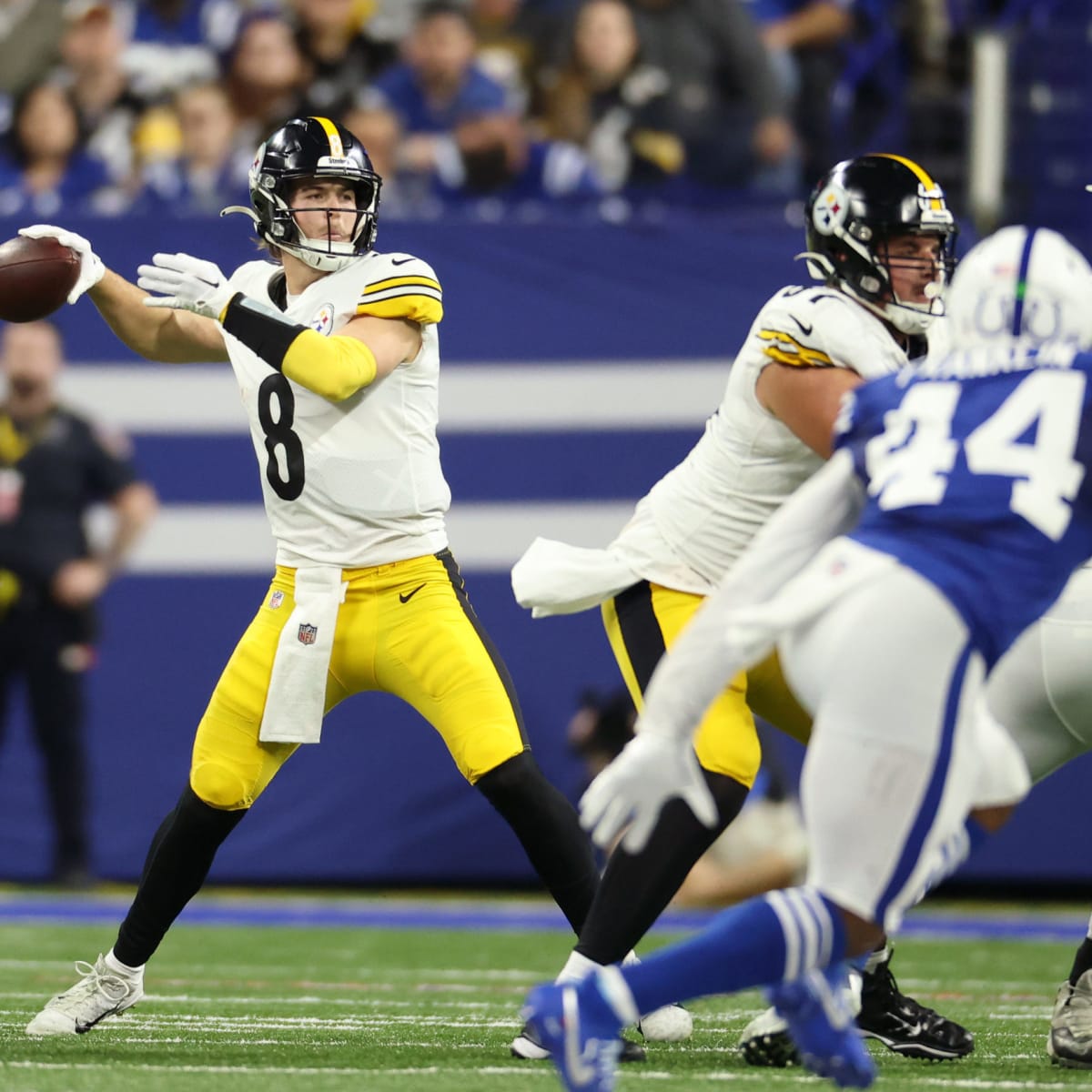 Kenny Pickett continues to make strides, Steelers hang on to a late win  over the Colts