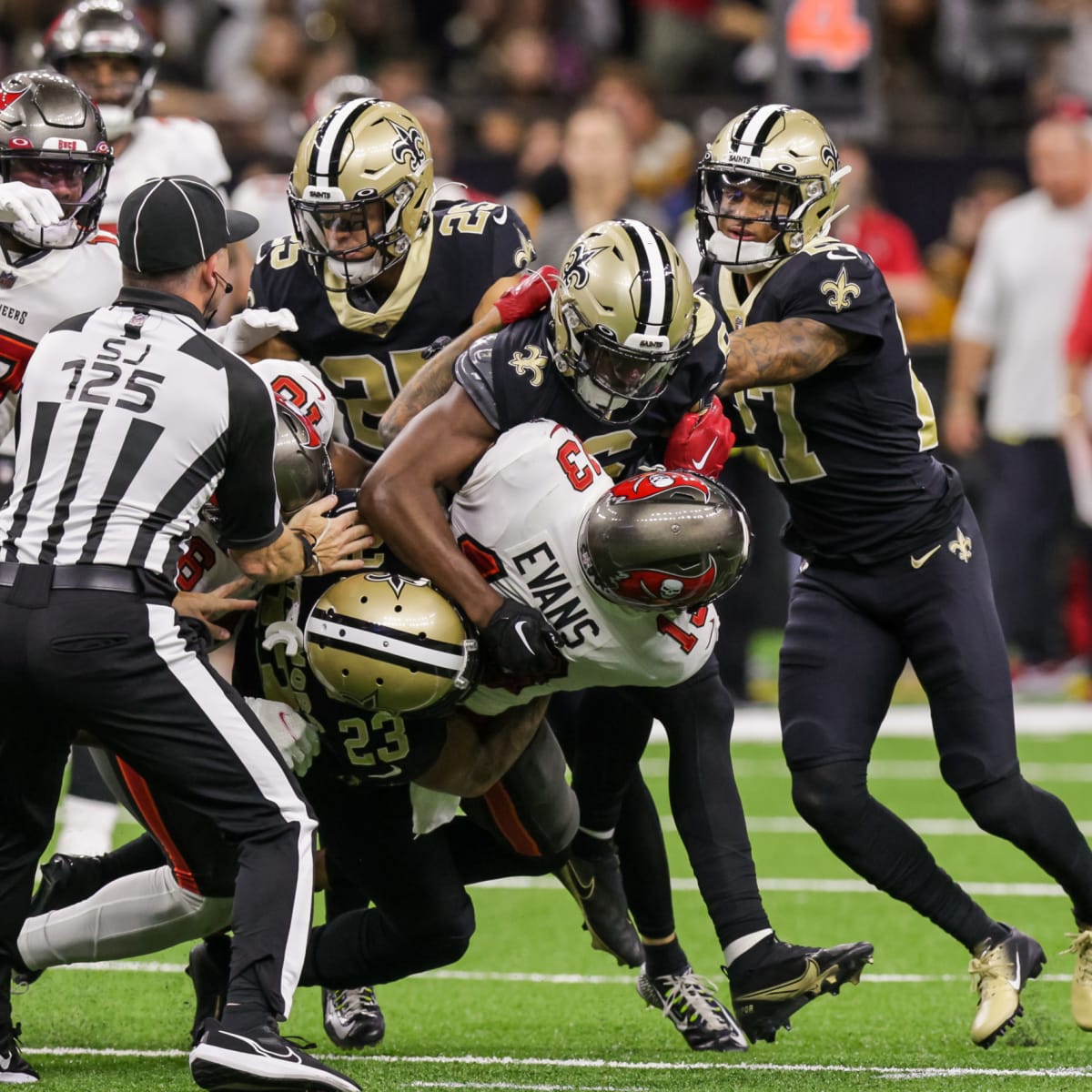 Buccaneers' Mike Evans talks rivalry between Saints' Marshon Lattimore - A  to Z Sports