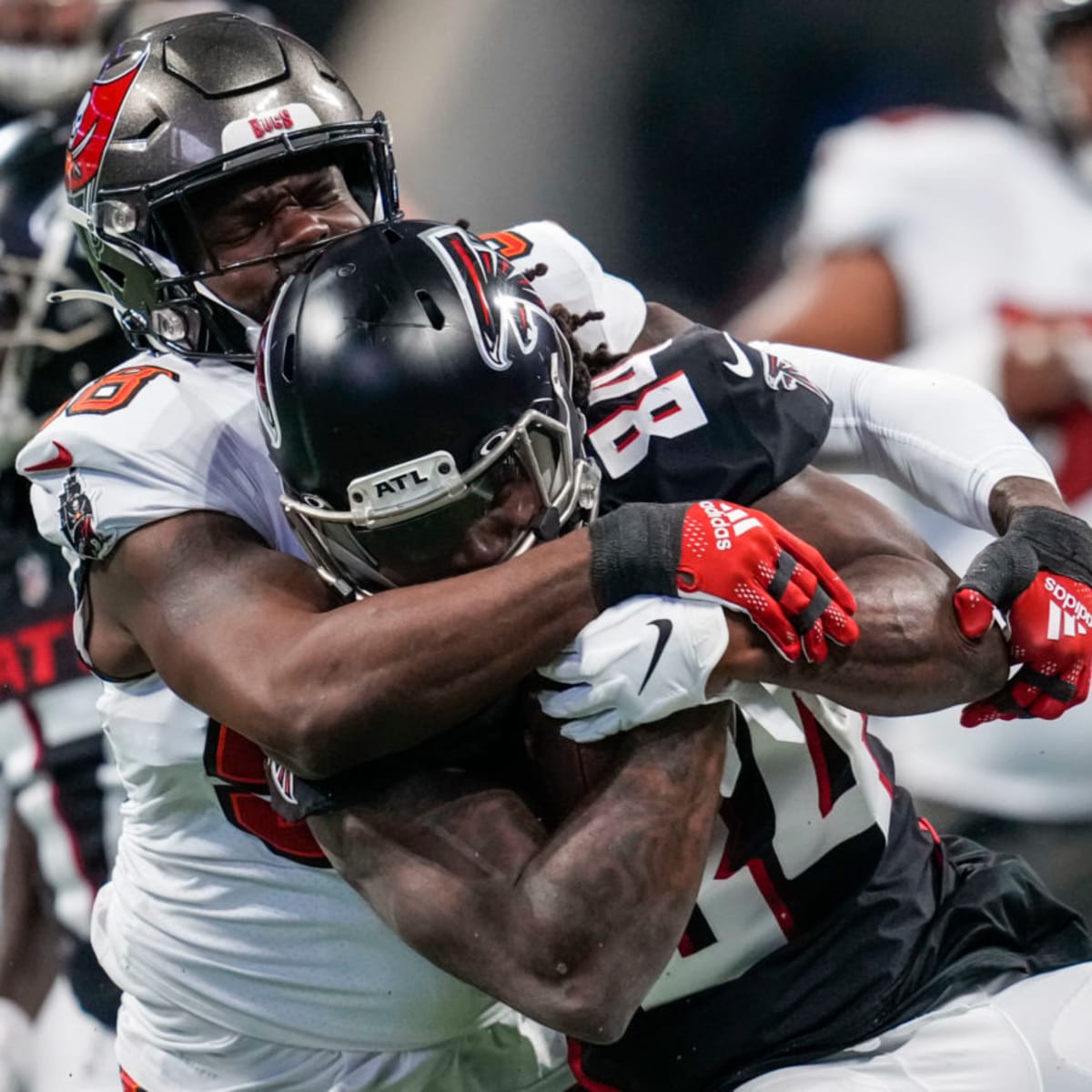 Shaq Barrett injury update: Buccaneers dealt another blow with