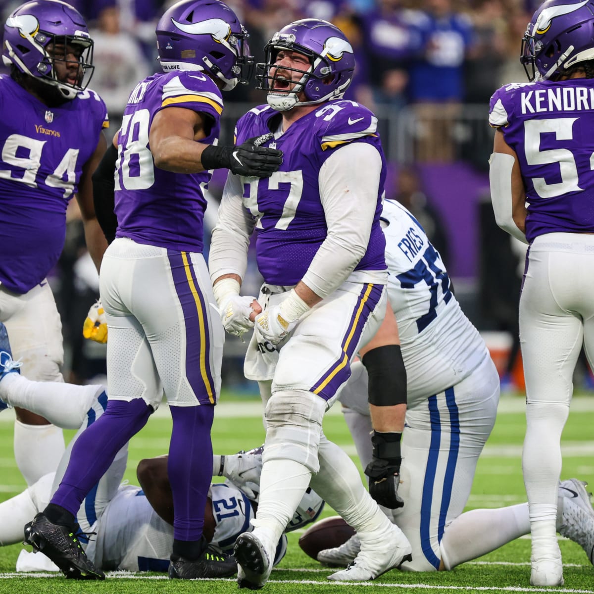 For Vikings, 'defensive lineman' gets new definition under Brian Flores