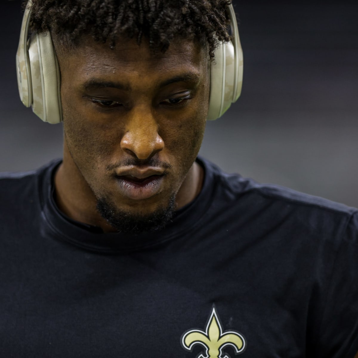 Top Saints receiver Michael Thomas now questionable for tomorrow's