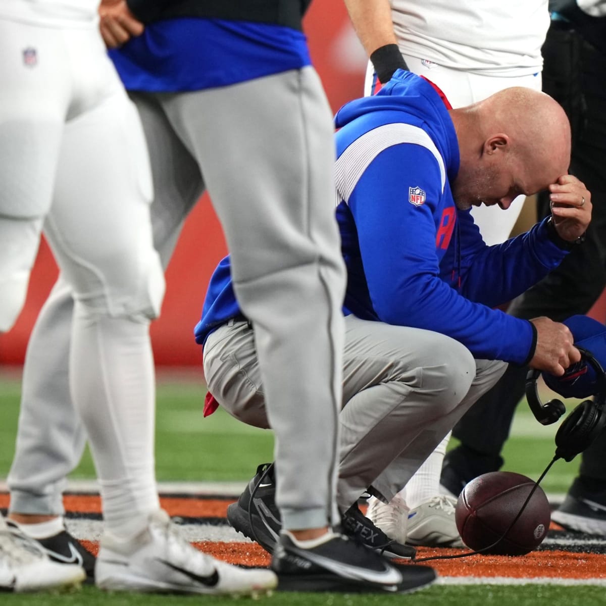 Bengals coach reveals heartbreaking words from Bills coach after