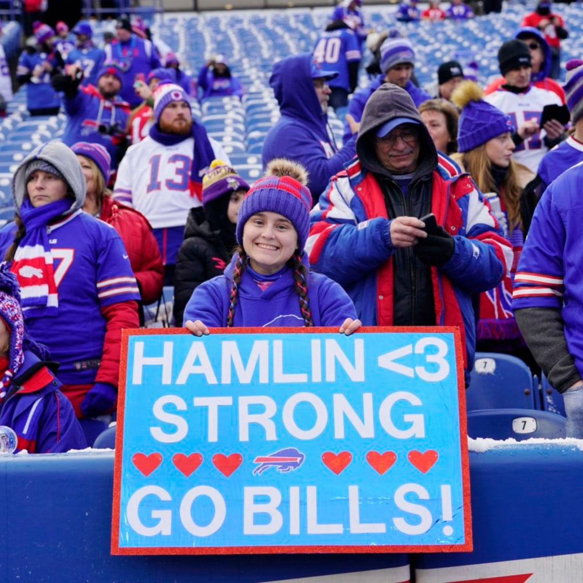 Bills hold on for playoff win as Damar Hamlin cheers team on from home -  CBS News