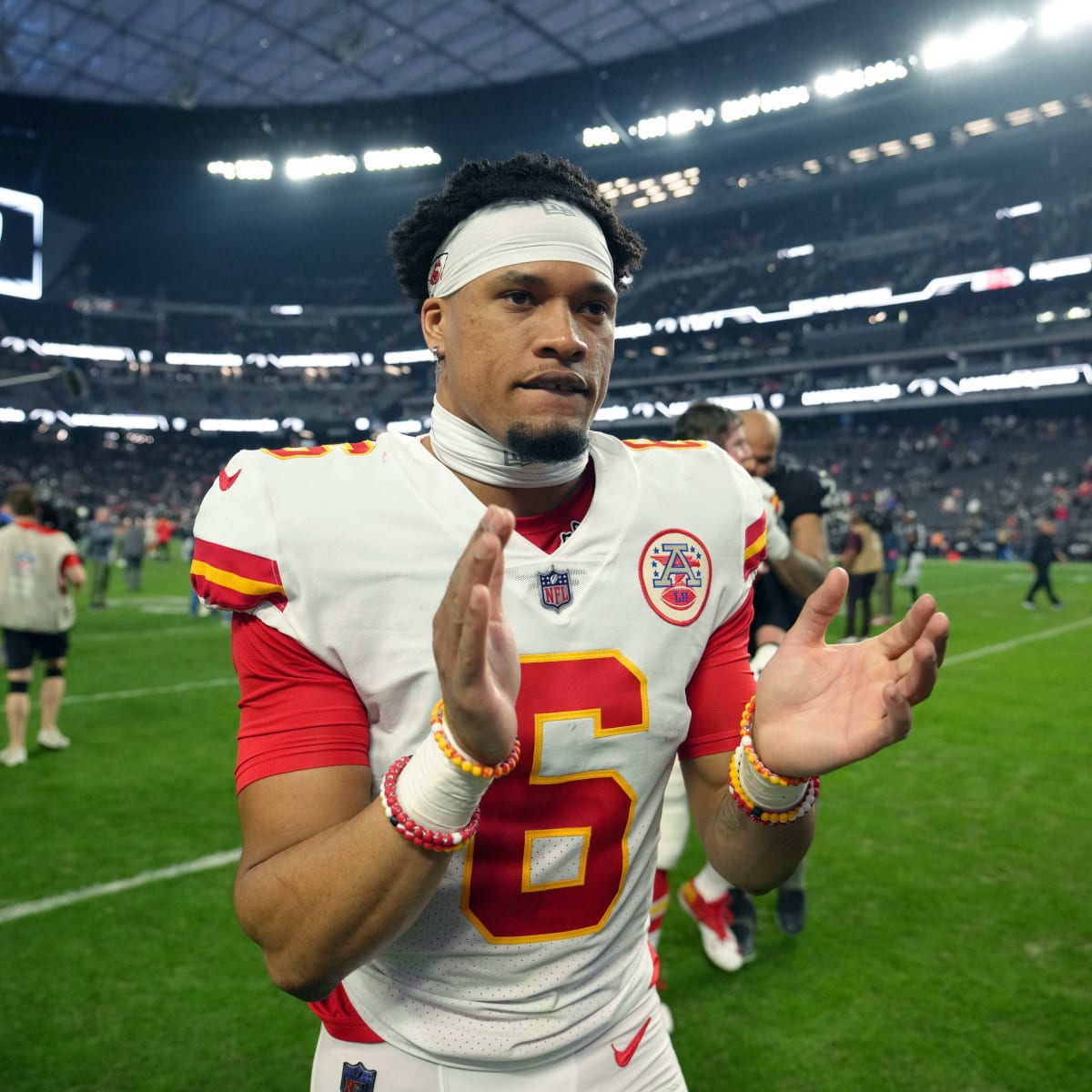 Chiefs head into bye week with no new injuries after win vs. 49ers