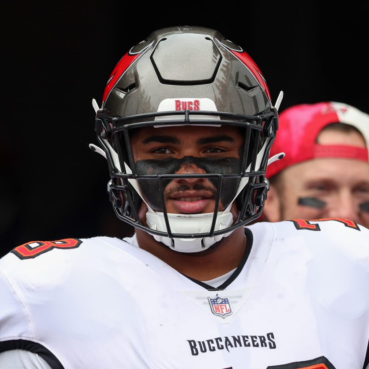 Bucs' Tristan Wirfs looks fine on the left in debut at new position