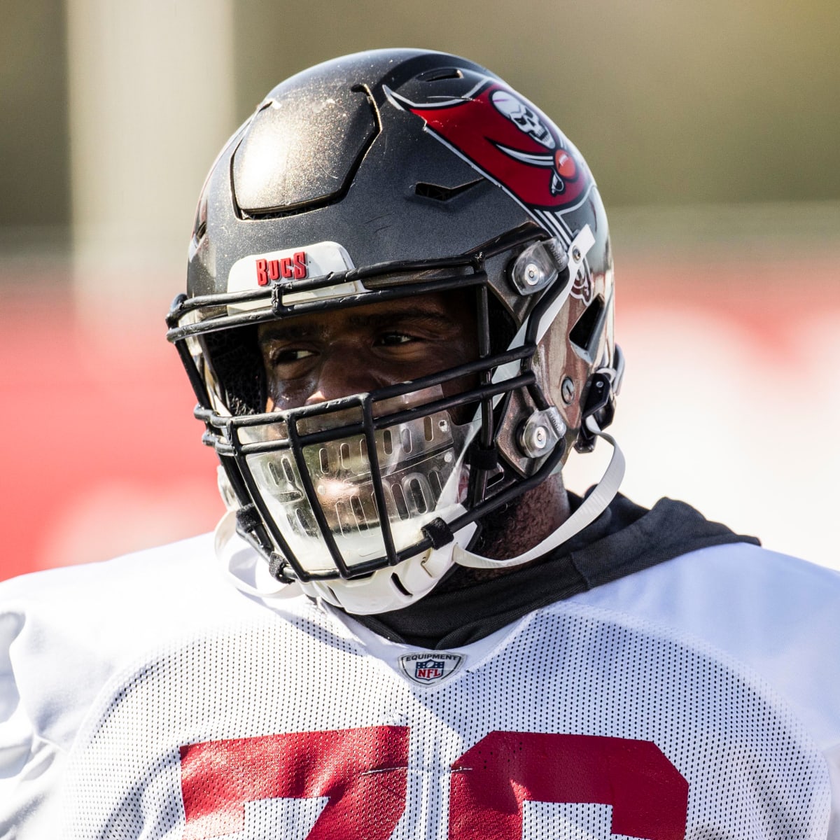 Tampa Bay Buccaneers Release LT Donovan Smith