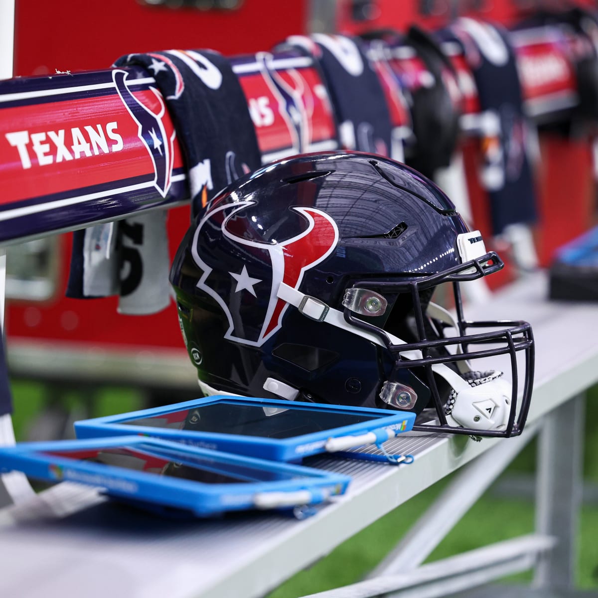 Texans statement win over Steelers has bigger meaning than 2-2 on the year  - A to Z Sports