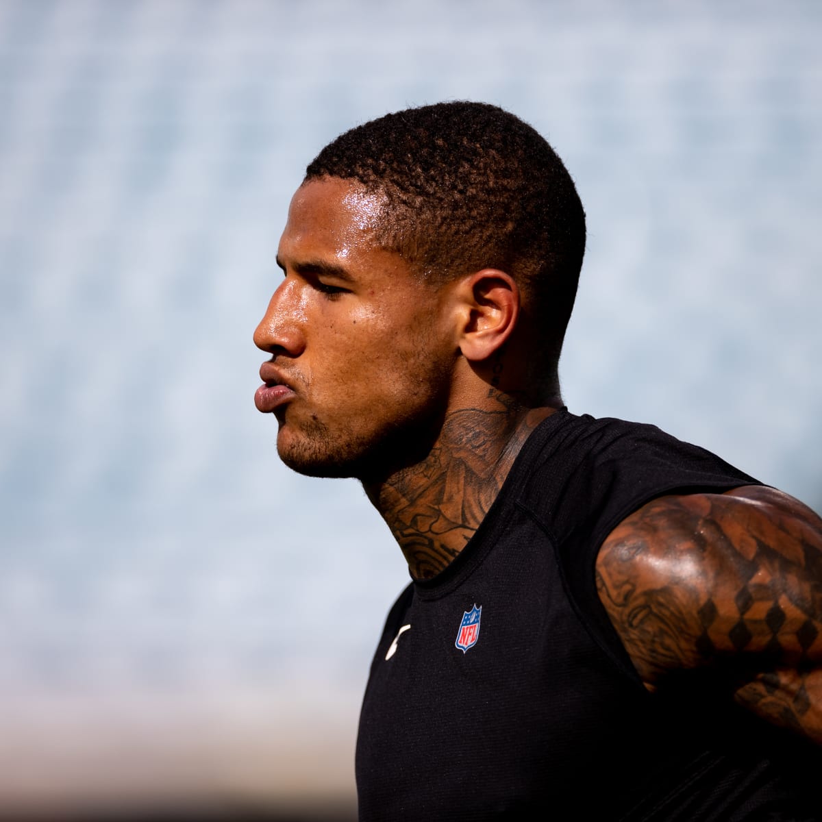 Giants acquire Pro Bowl tight end Darren Waller in blockbuster