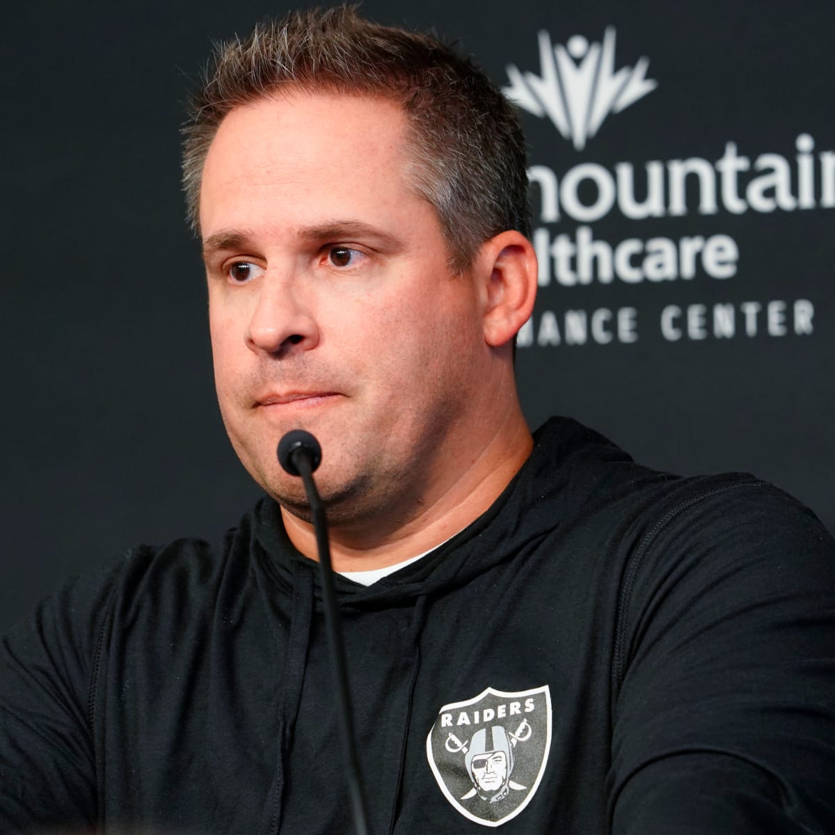 Las Vegas Raiders start offseason schedule