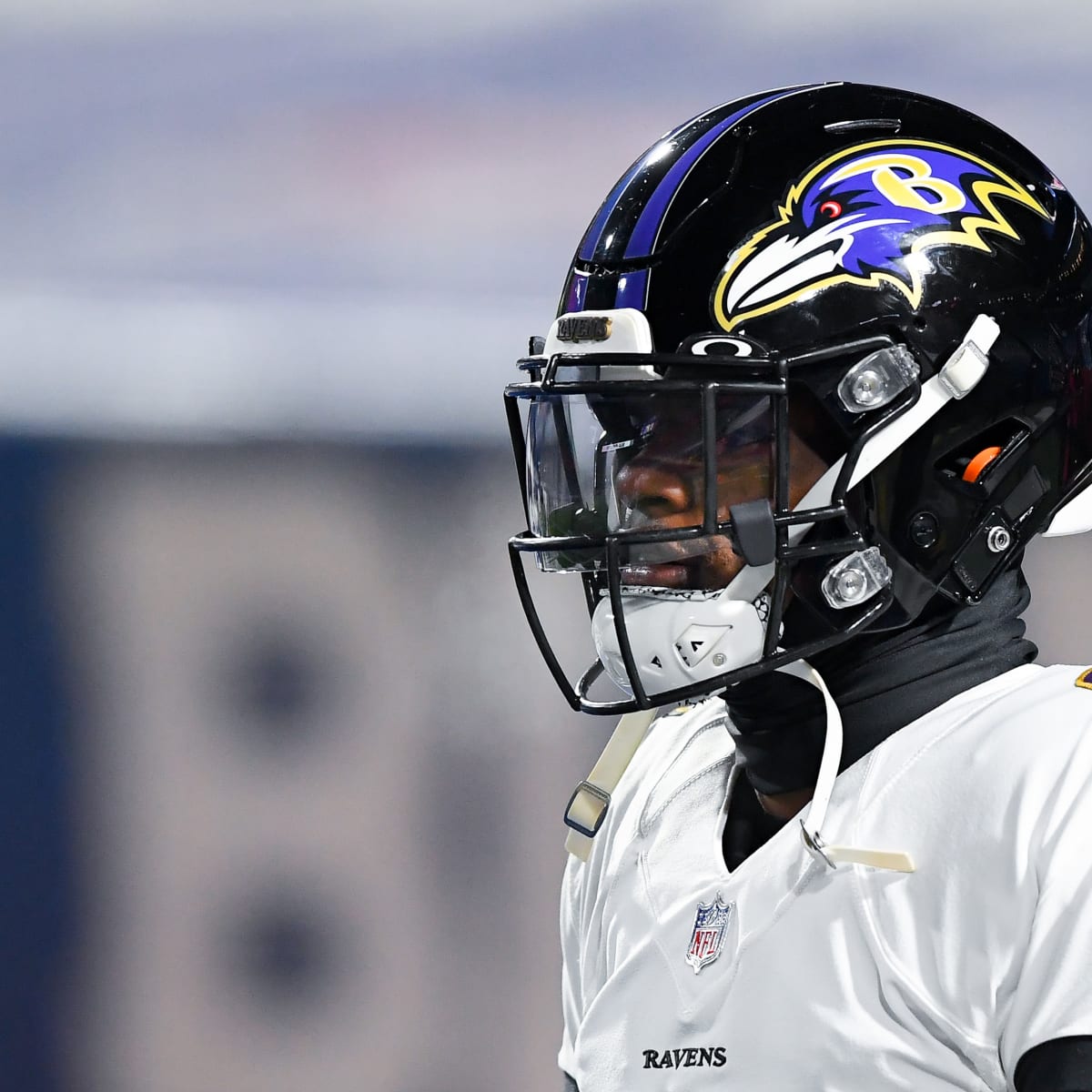 Baltimore Ravens to meet with top quarterback prospect amid Lamar