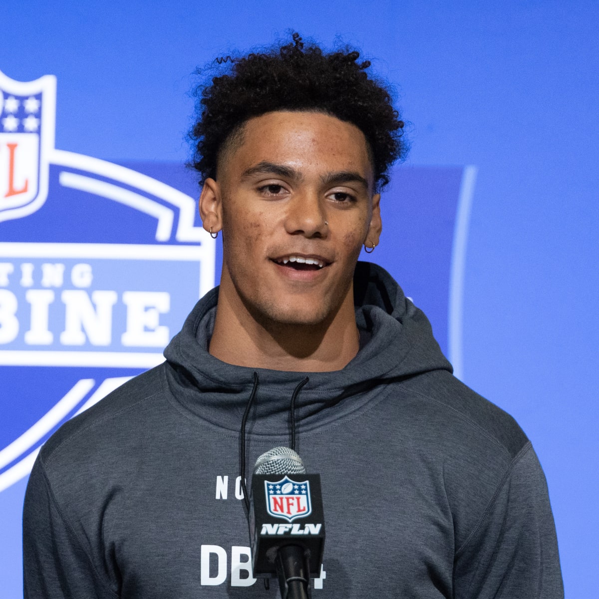 2022 NFL mock draft: A shocker at No. 1 overall?