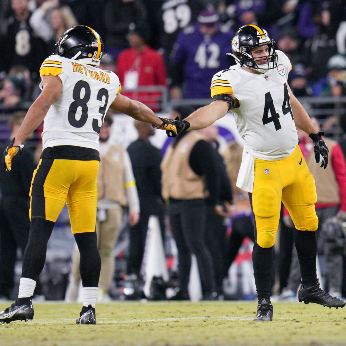 Can Connor Heyward's Versatility Prevent The Steelers From Having