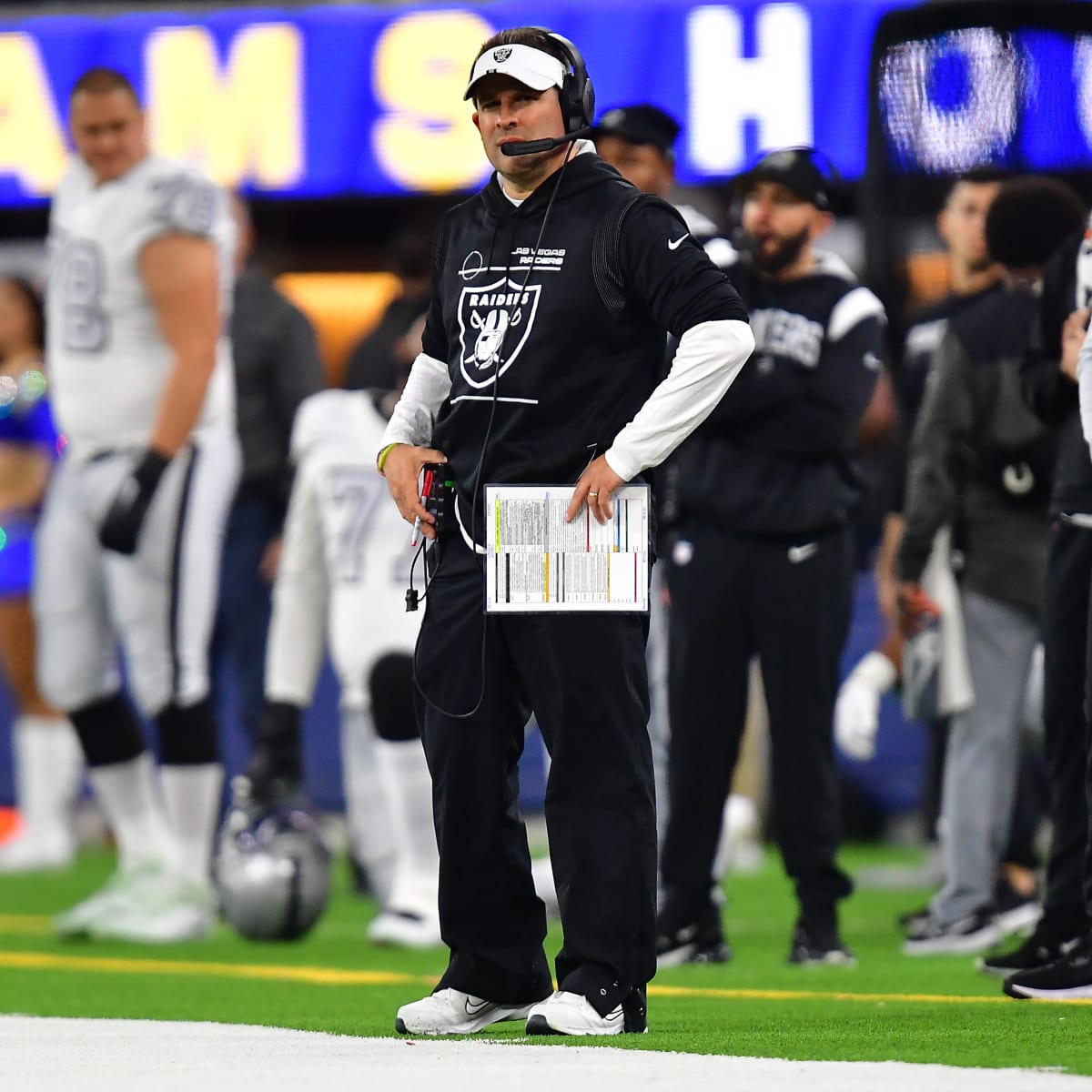 NFL 2023 Preview: Raiders Rolling Dice On QB Jimmy Garoppolo