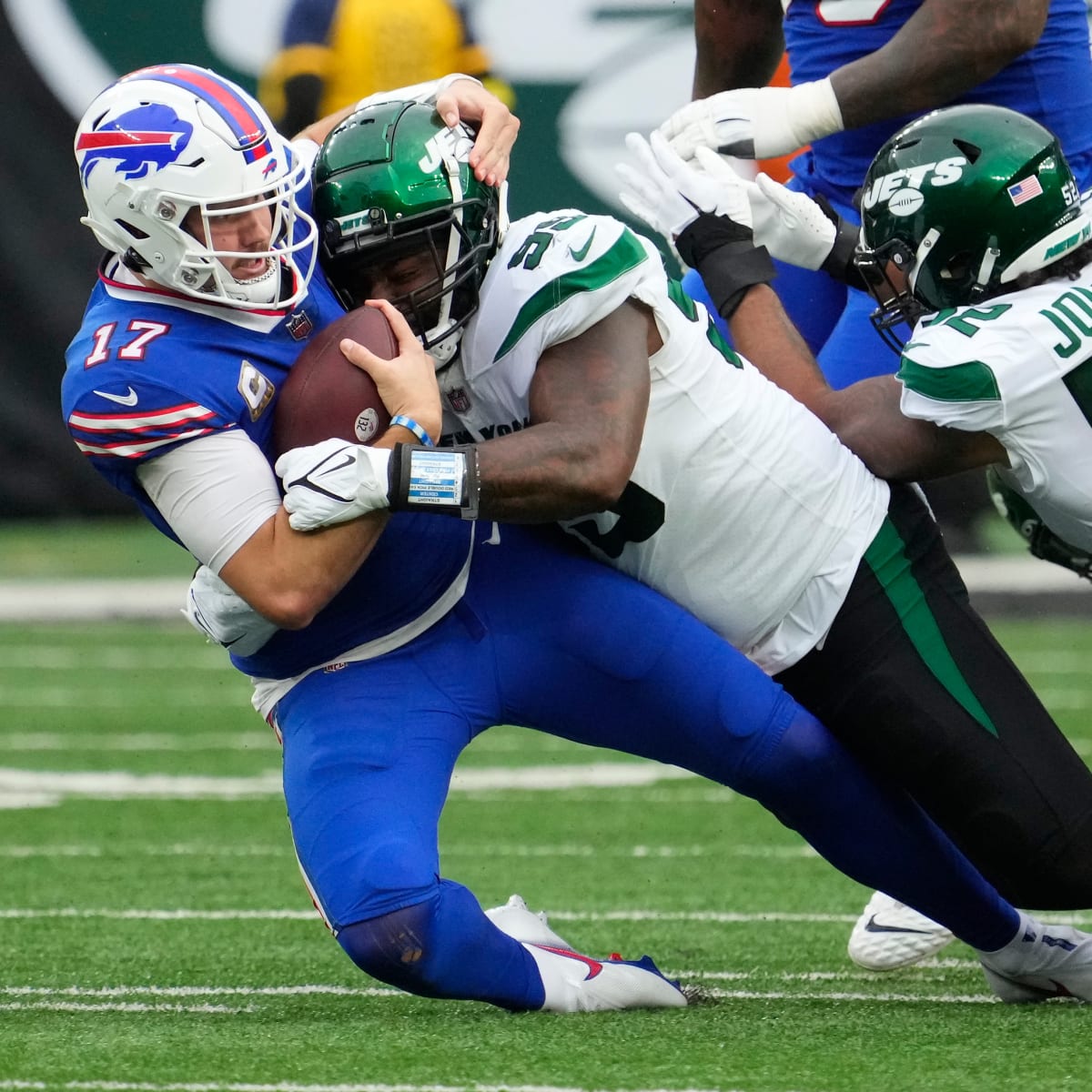 Josh Allen and Bills have drawn high praise from national media.