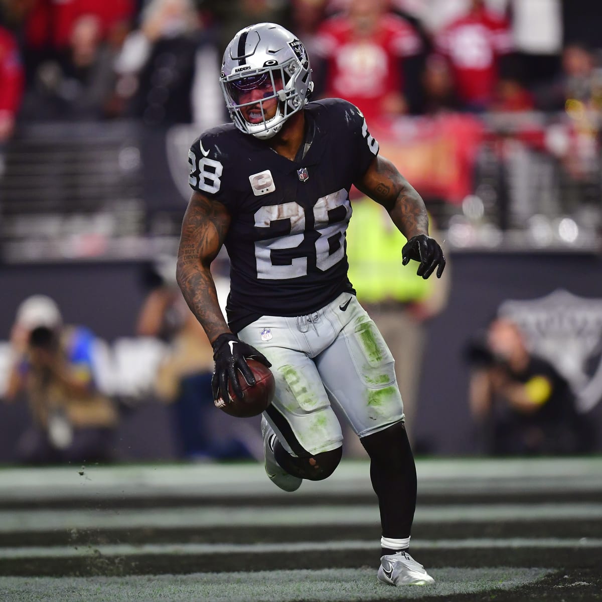 Raiders RB Josh Jacobs gets cryptic on Twitter as contract