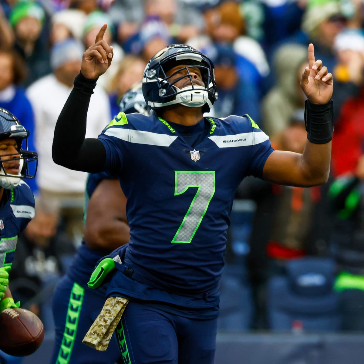 Seahawks show their trust in Geno Smith as Seattle's quarterback