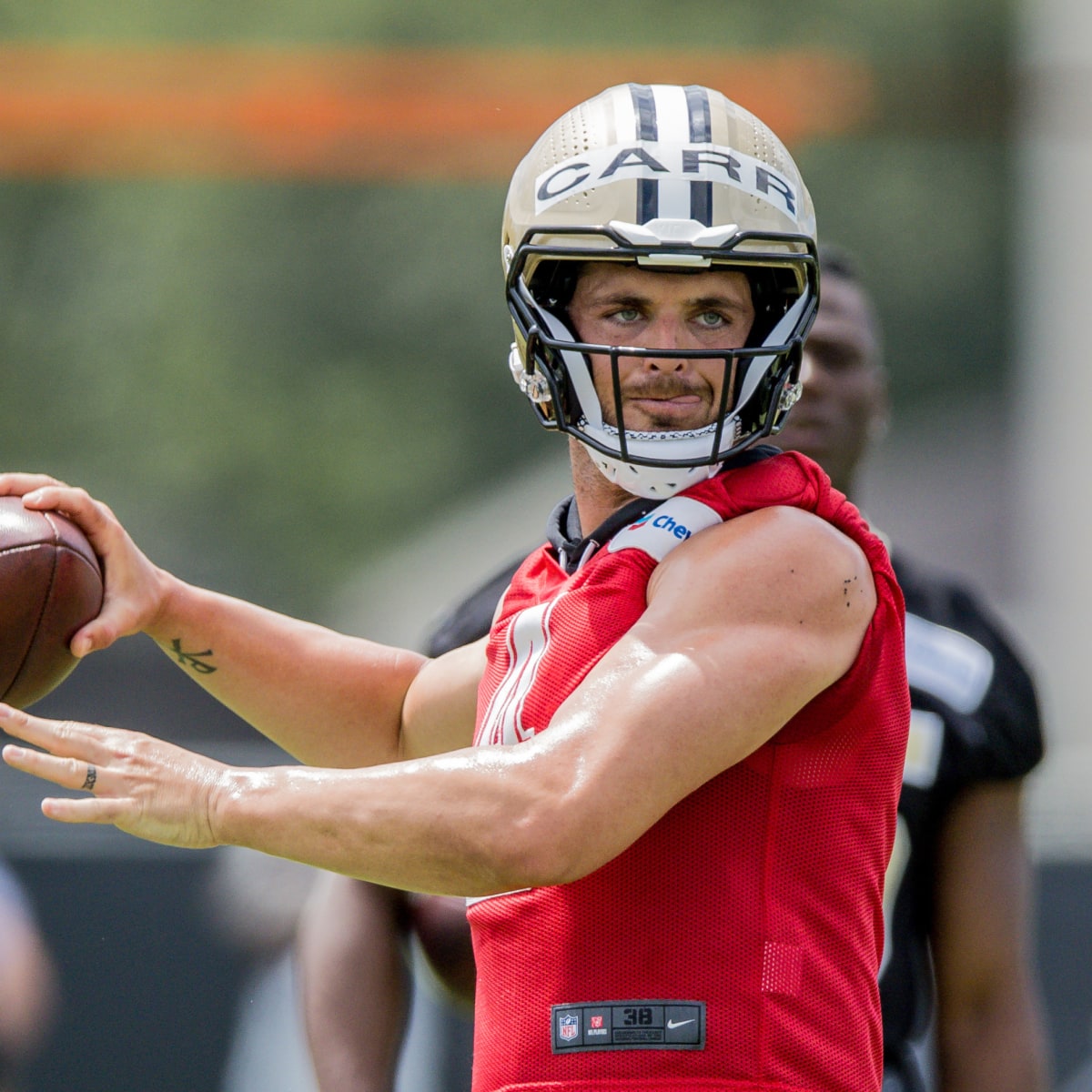 Former Pro Bowler makes unbelievable prediction for Saints QB Derek Carr -  A to Z Sports