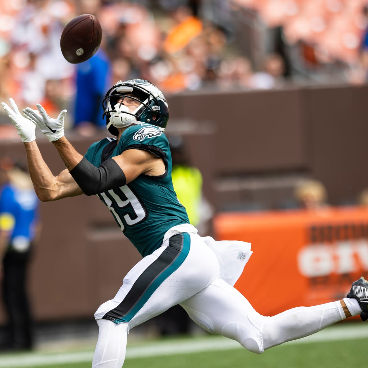 Philadelphia Eagles wide receiver Devon Allen (39) runs a play