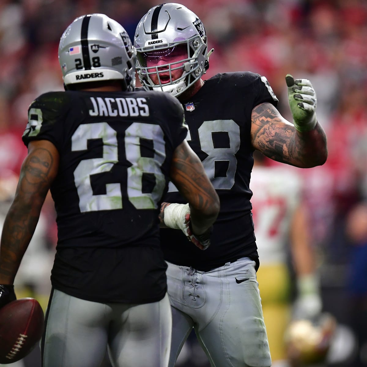 Raiders RB Josh Jacobs ranks among league-worst in yards per carry