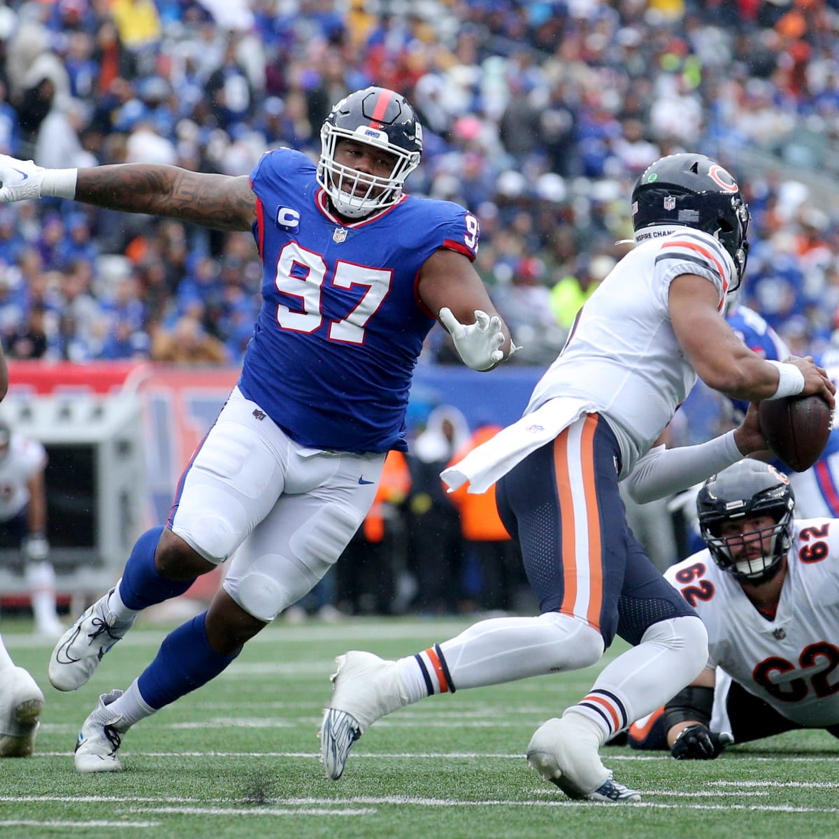 New York Giants defensive tackle Dexter Lawrence (97) during an