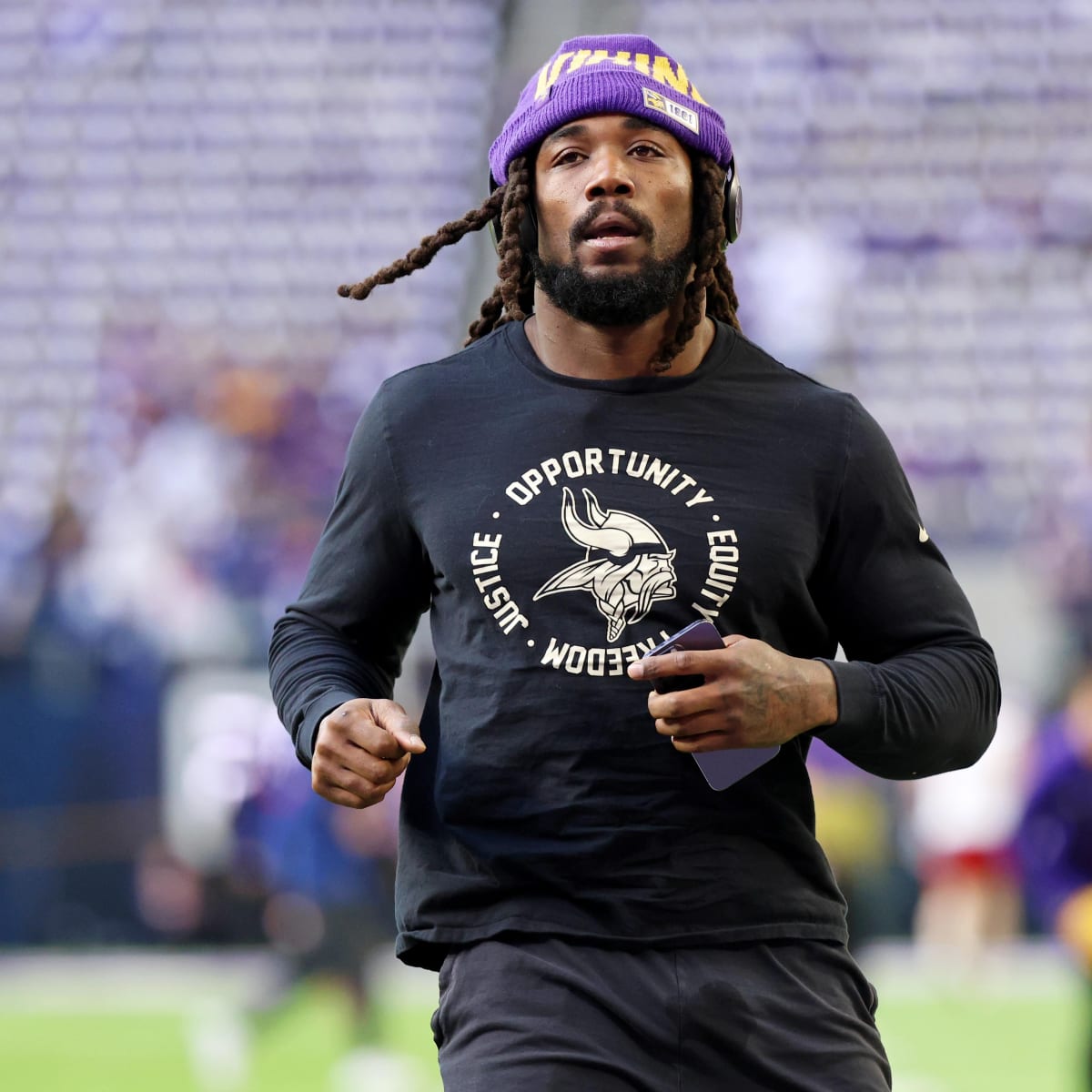 Former Viking Dalvin Cook keeps his promise to the fanbase - A to