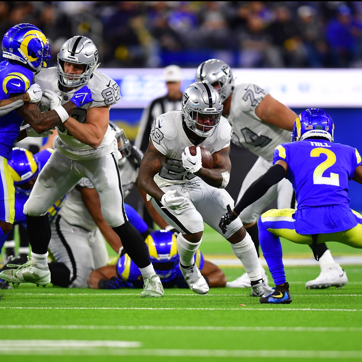 Raiders Training Camp: Trying to get defensive communication on