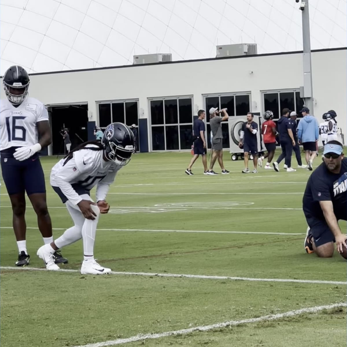 Notes from a unique Titans training camp scrimmage - A to Z Sports