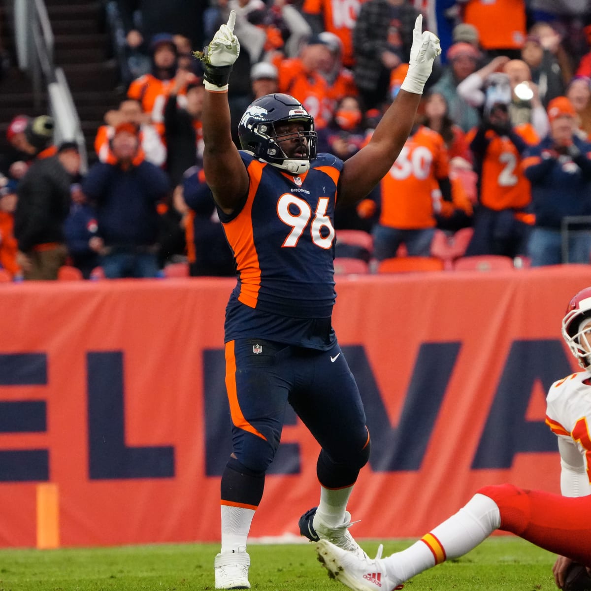 Denver Broncos defensive end Eyioma Uwazurike (96) plays against