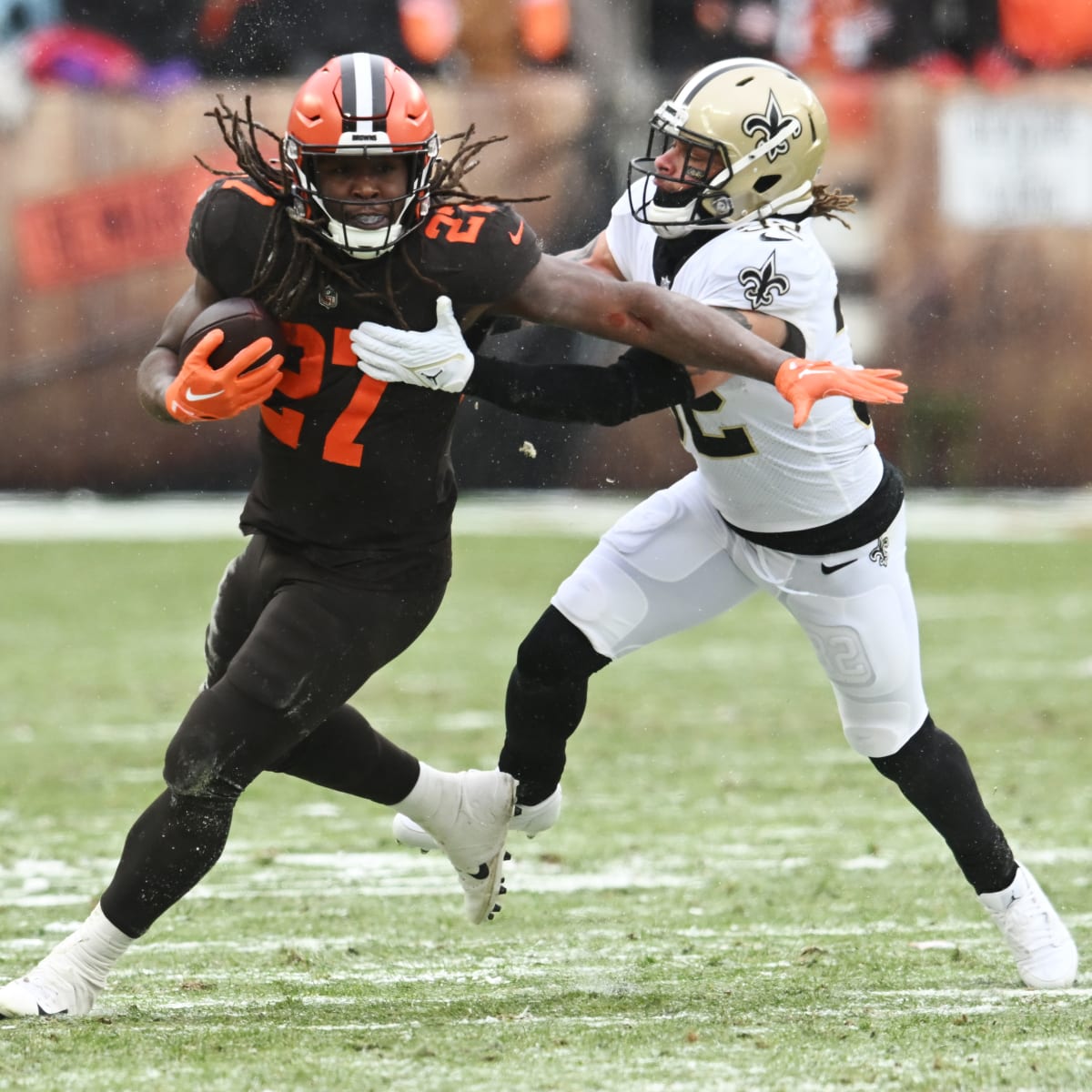 Browns not interested in trading Kareem Hunt