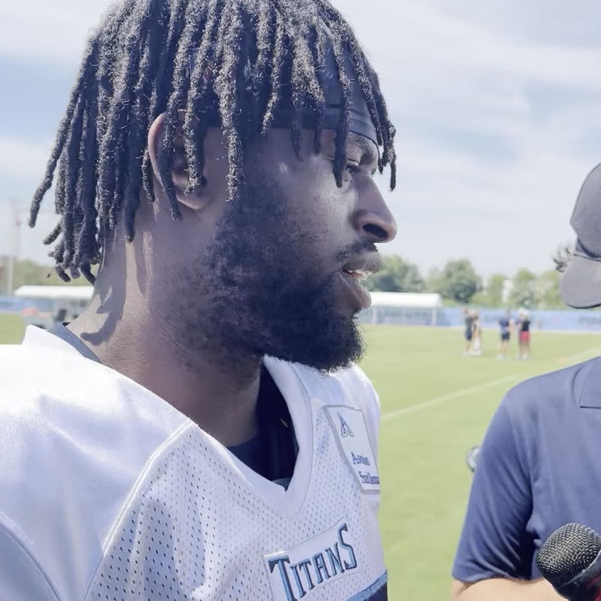 Titans TE Chig Okonkwo talks about playing fast and loose and what it takes  to keep the offense improving every day - A to Z Sports