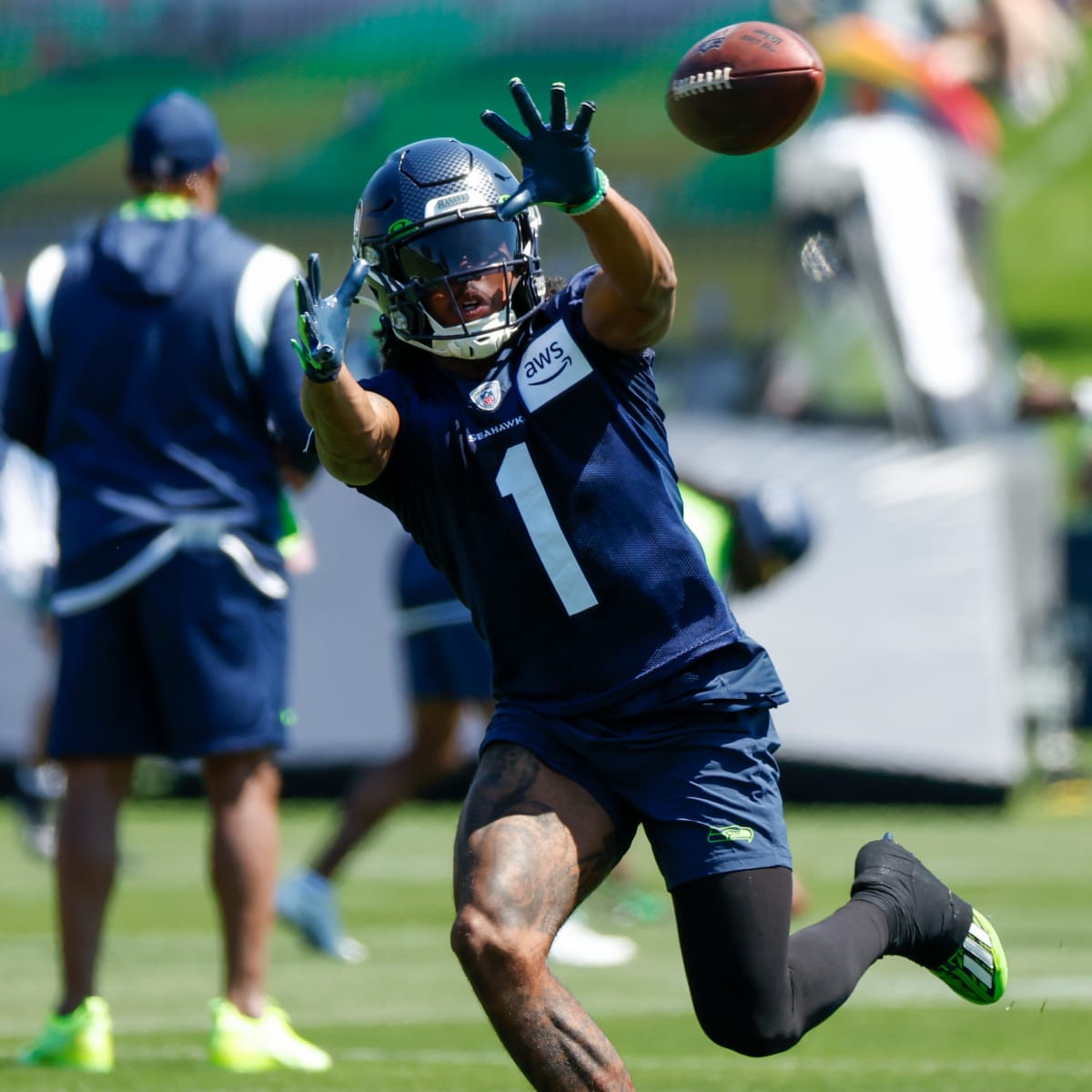 Seahawks WR D'Wayne Eskridge releases statement on six-game