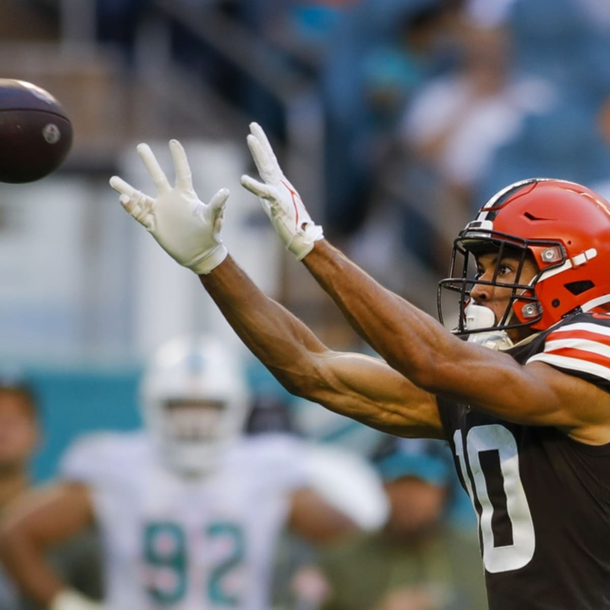 Browns clarify when RB Nick Chubb could return to the field following first  surgery - A to Z Sports