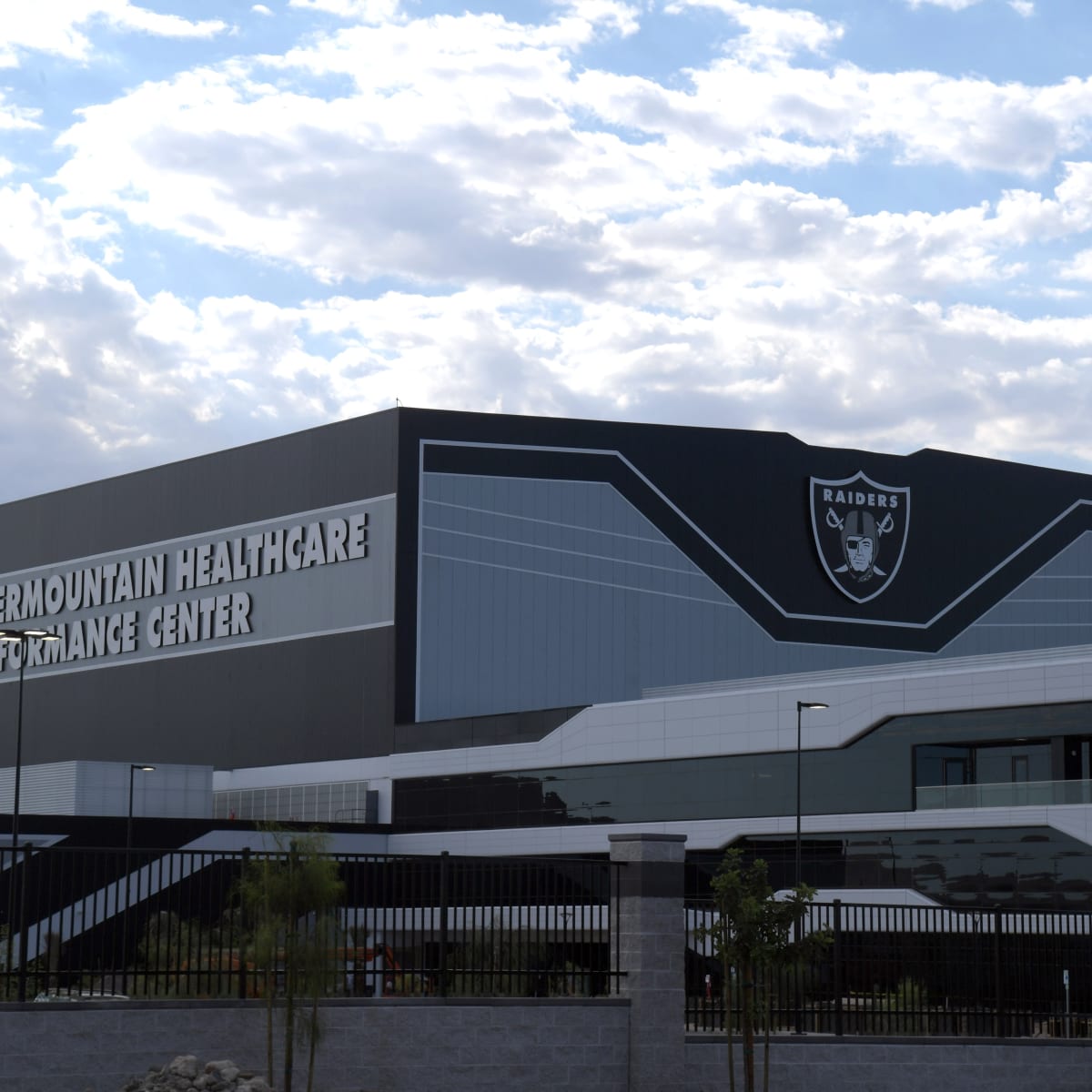 NFL Las Vegas Raiders - New Football Headquarters, Training and Practice  Facility - www.