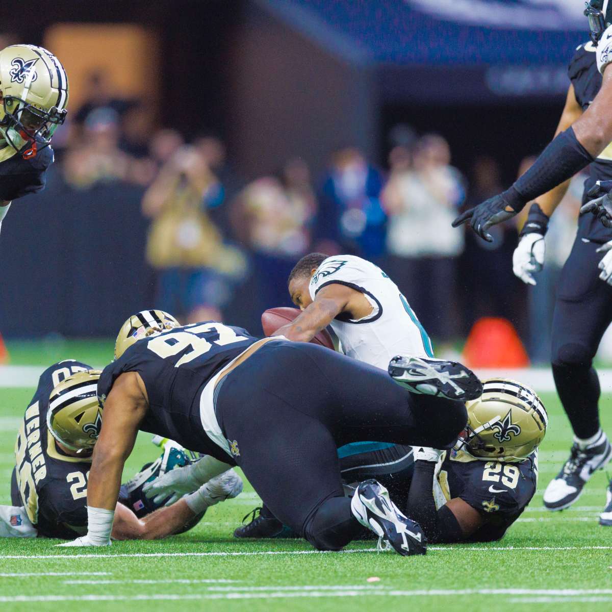 NFL shows they've picked a side in latest controversy after Saints' loss to  Eagles