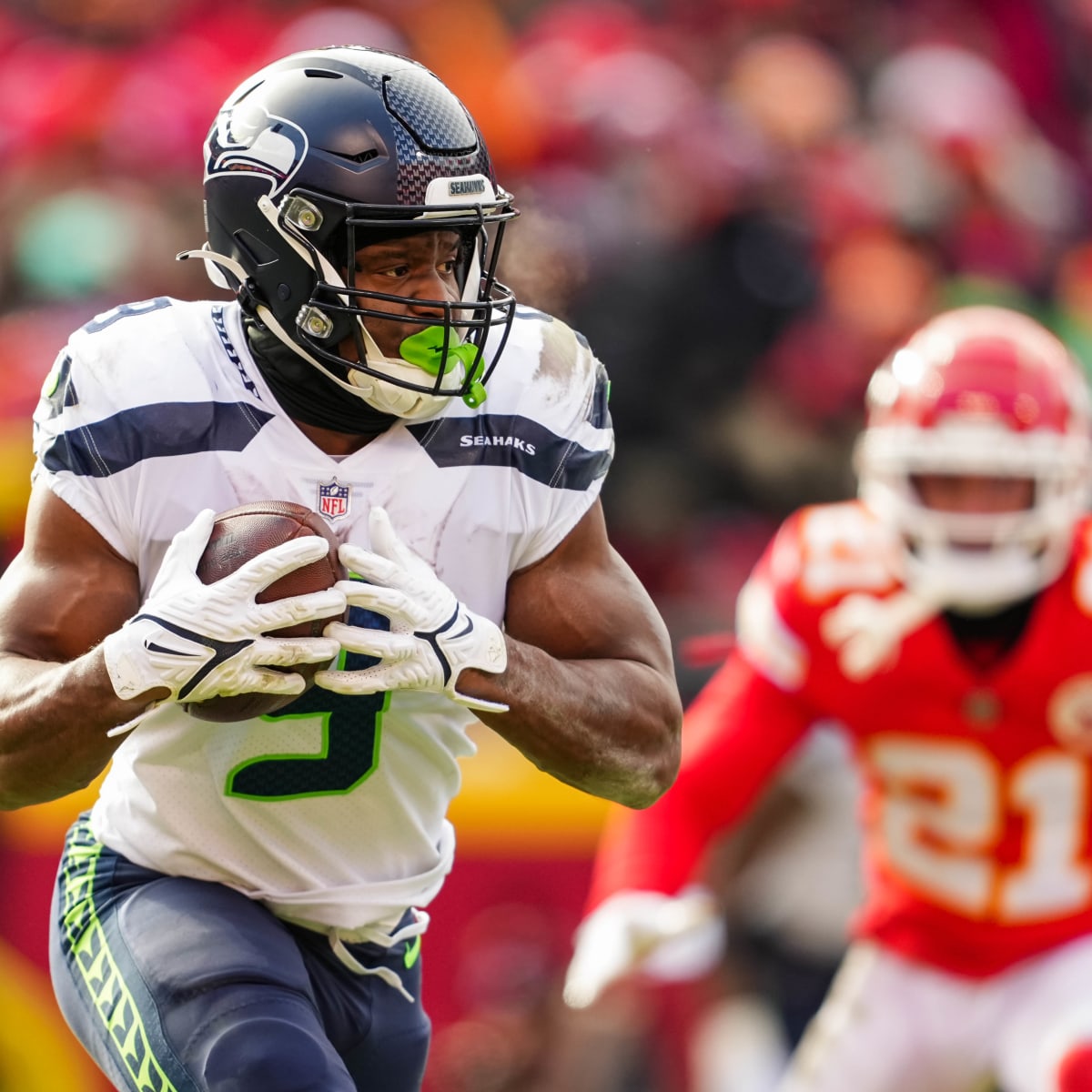 Kenneth Walker Injury Update: Latest on Seattle Seahawks RB