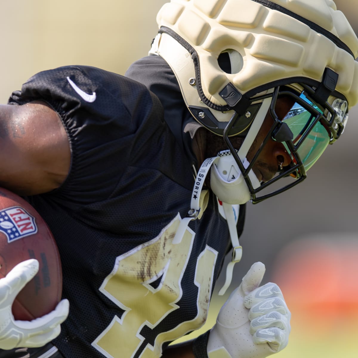 Former LSU football RB Leonard Fournette looking for new home in NFL