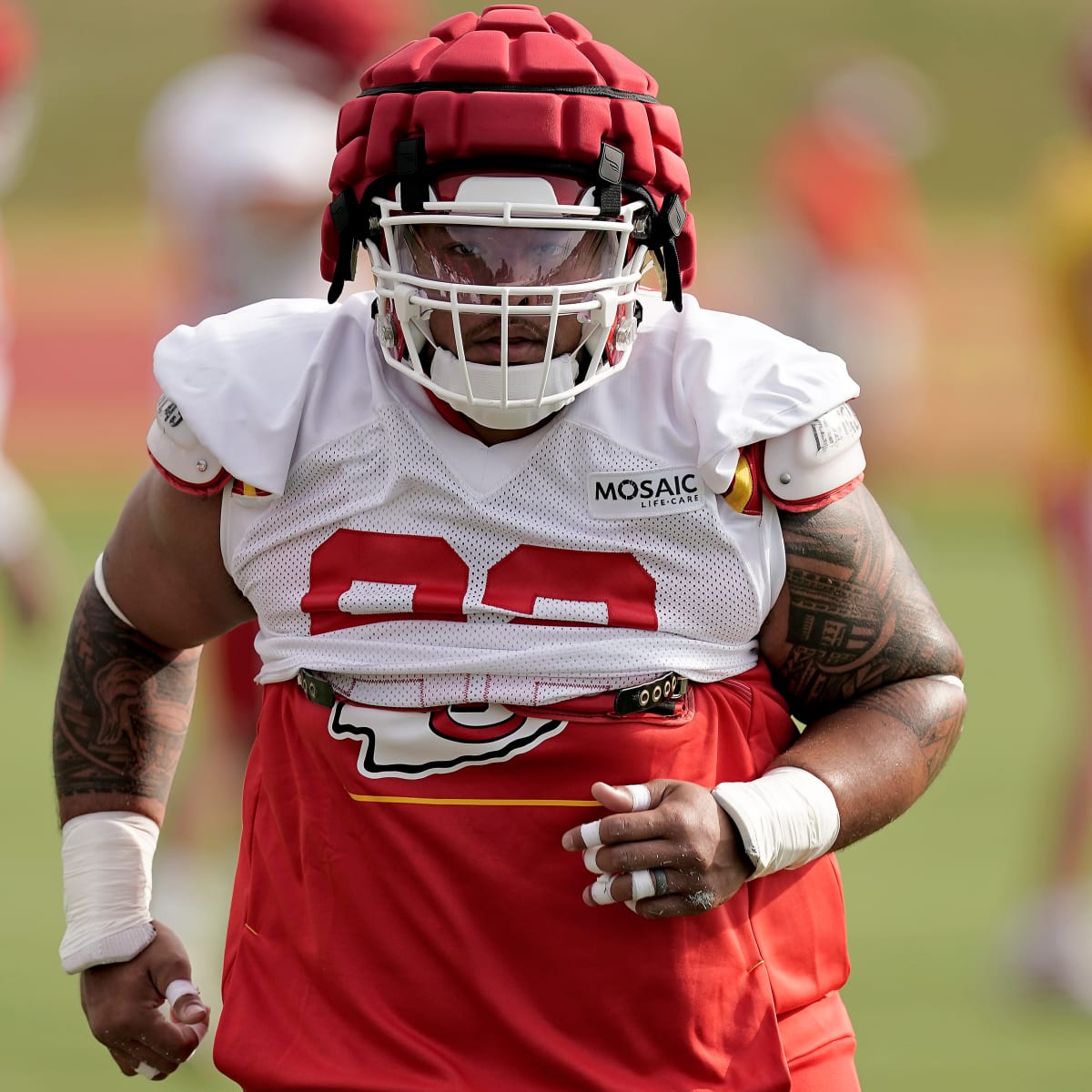 KC Chiefs Danny Shelton loses weight, fights for roster spot