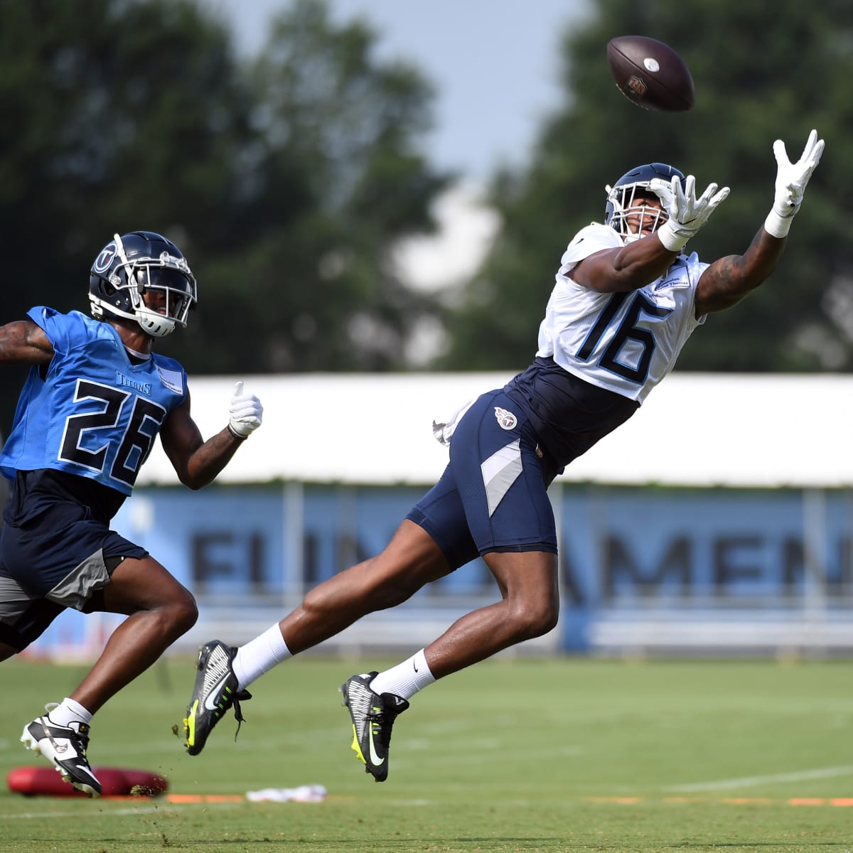 Titans' Burks evaluated for concussion after helmet hit