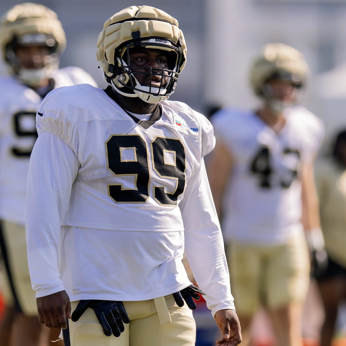 New Orleans Saints to sign defensive tackle Khalen Saunders