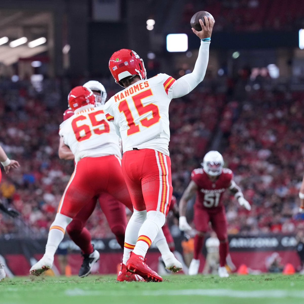 Chiefs' offensive line pitched a shutout against Cardinals - A to Z Sports